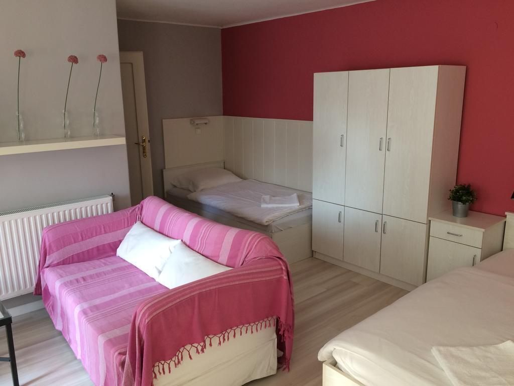 Ida Rooms Lajosmizse Exterior photo